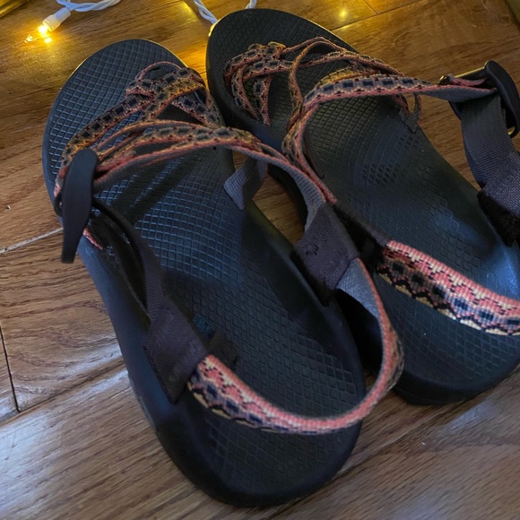 Chaco Sandals Size 8 - Picture 2 of 4